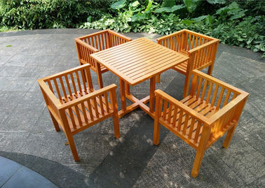 China Tabela do jardim e cadeiras impermeáveis, bens estáveis da mobília de madeira contínua do jardim fornecedor